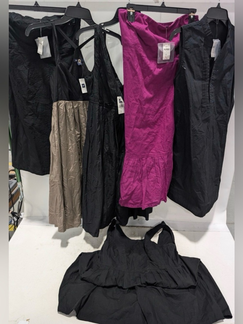 NWT GAP Women's Dresses Sizes 0, 4, 6, 8, Assorted Styles AS IS